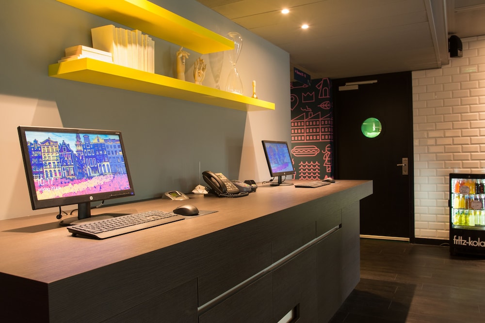 qbic hotel amsterdam wtc