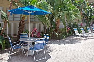 knights inn hallandale