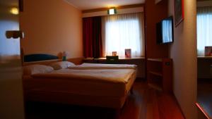 bandb hotel hamburg airport