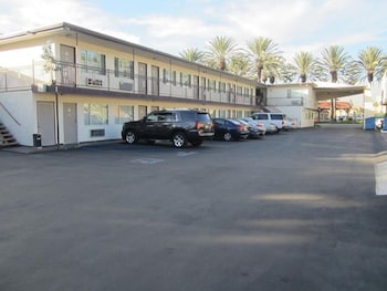 little boy blue motel