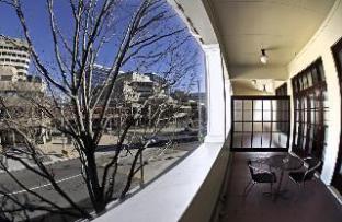 quest canberra