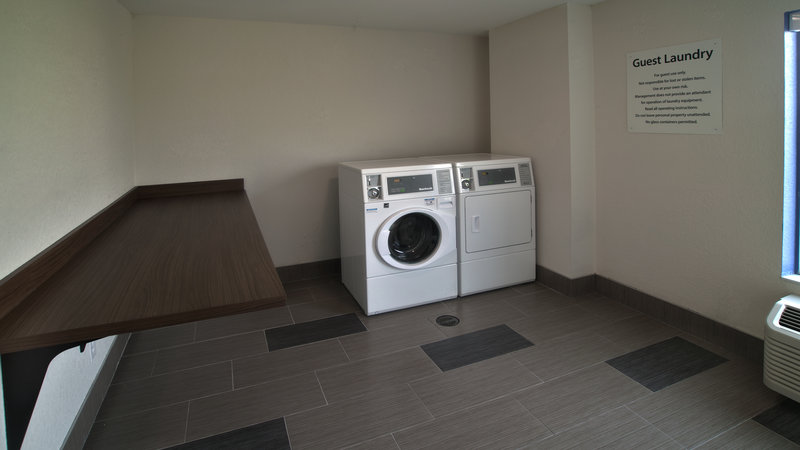 holiday inn express and suites evansville north by ihg