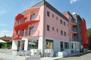 Hotel Ivona Medjugorje,Kralja Tomislava 63,3 star