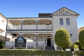 cremorne point manor