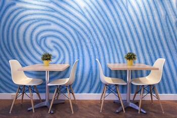 cremorne point manor