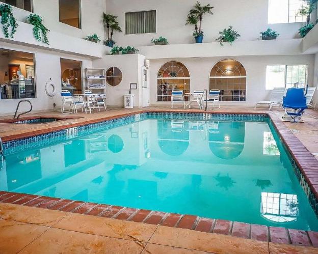 quality inn and suites roswell north