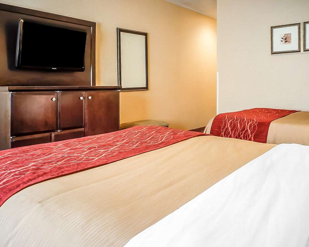quality inn and suites roswell north