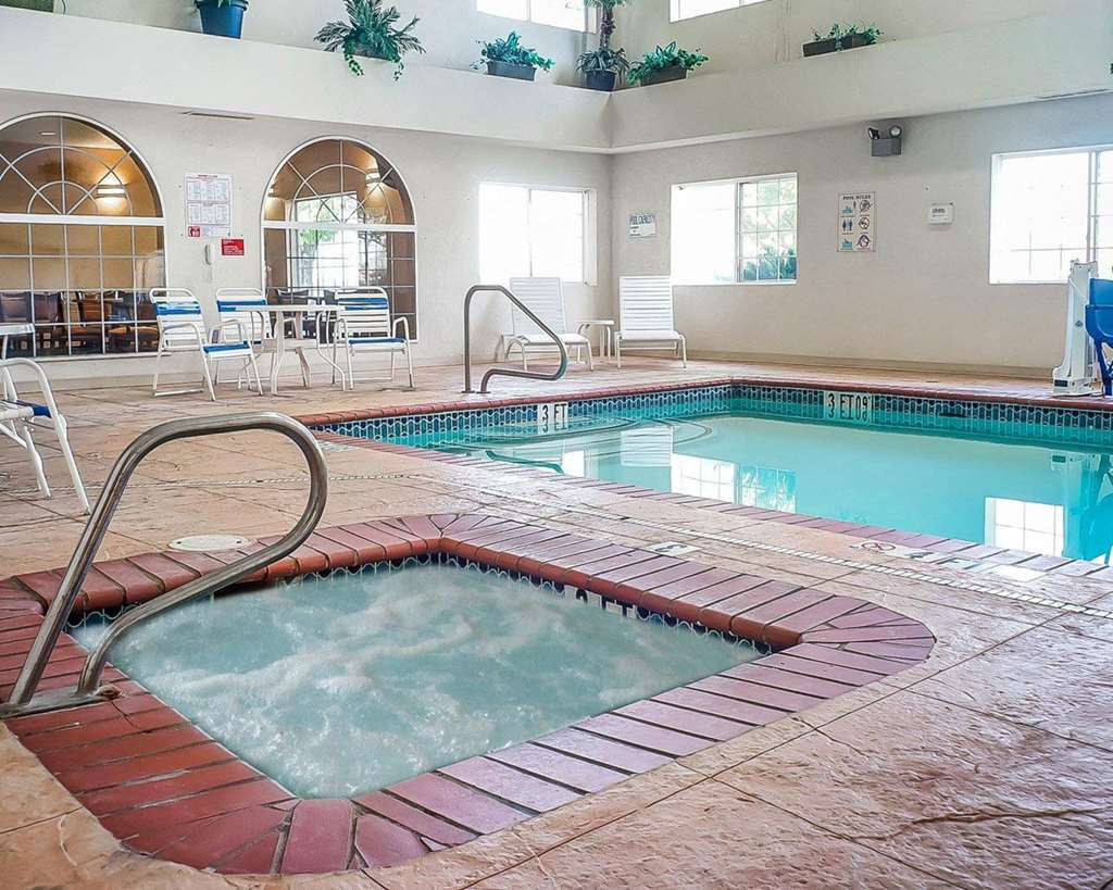 quality inn and suites roswell north