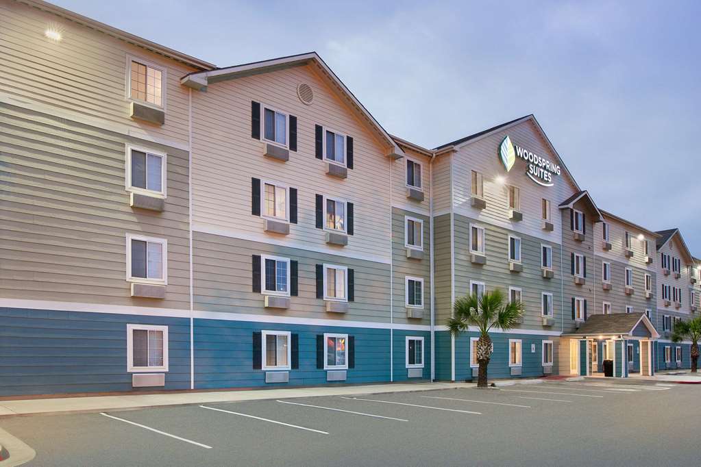 woodspring suites beaumont