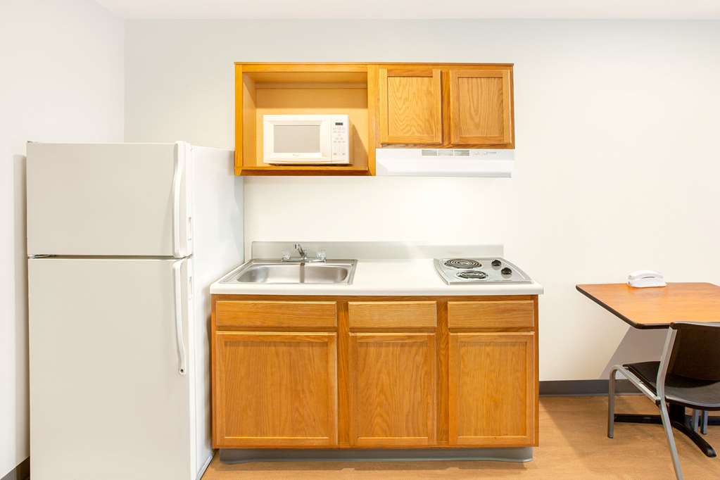 woodspring suites beaumont