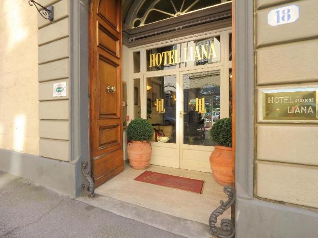 hotel villa liana