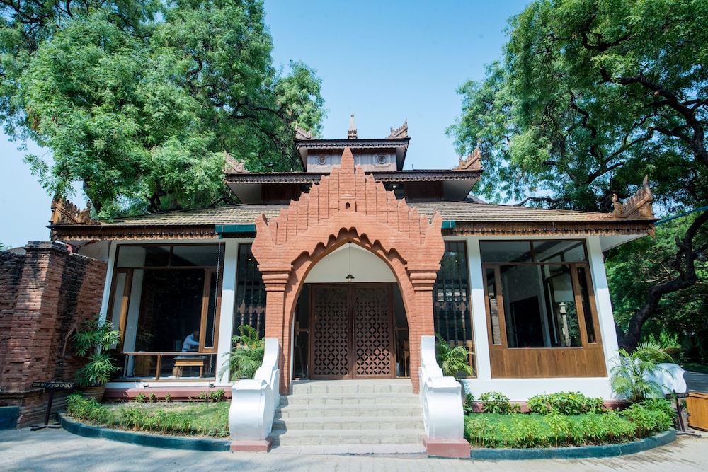 bagan thande hotel old bagan