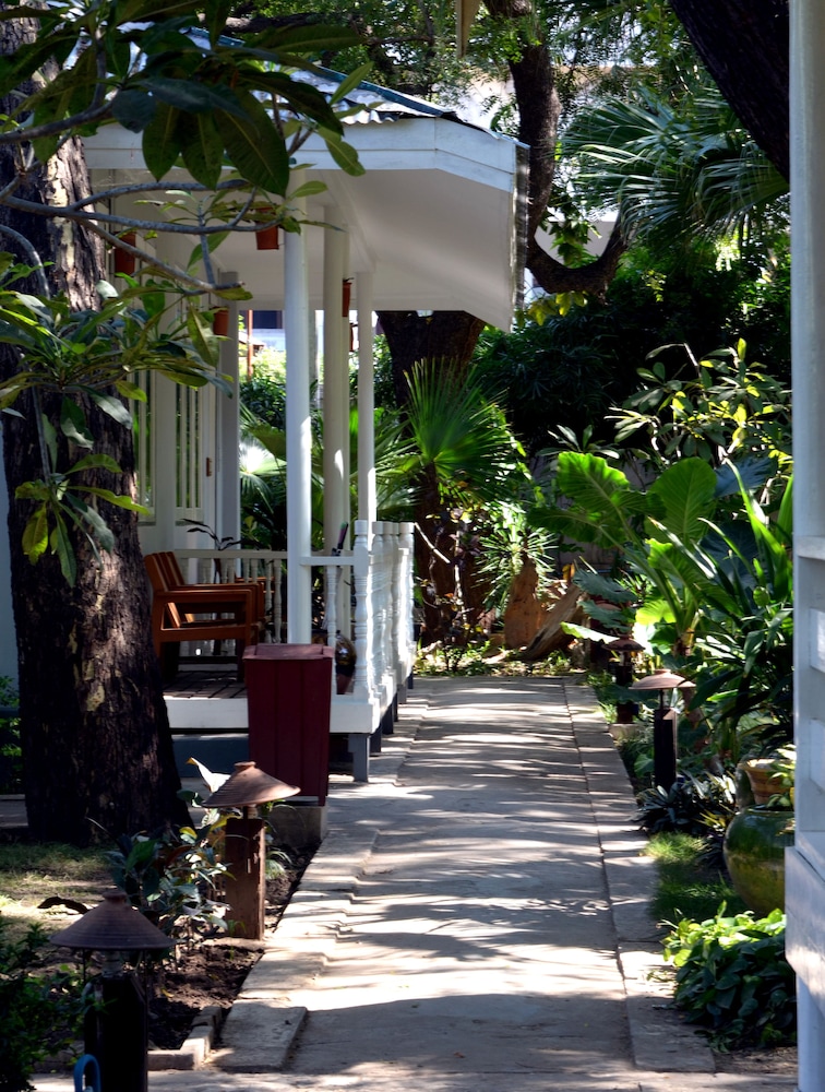 bagan thande hotel old bagan