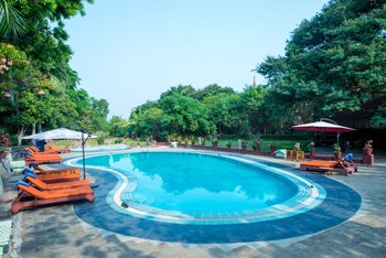 bagan thande hotel old bagan