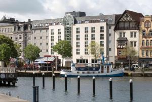 Ramada By Wyndham Flensburg,Harrislee>>Flensburg,3 star