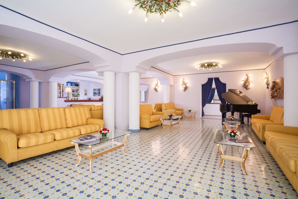 hotel gran paradiso