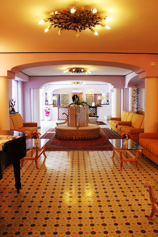 hotel gran paradiso