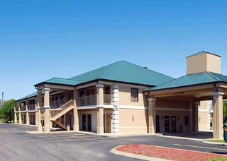 Quality Inn & Suites,In The City Center,3 star