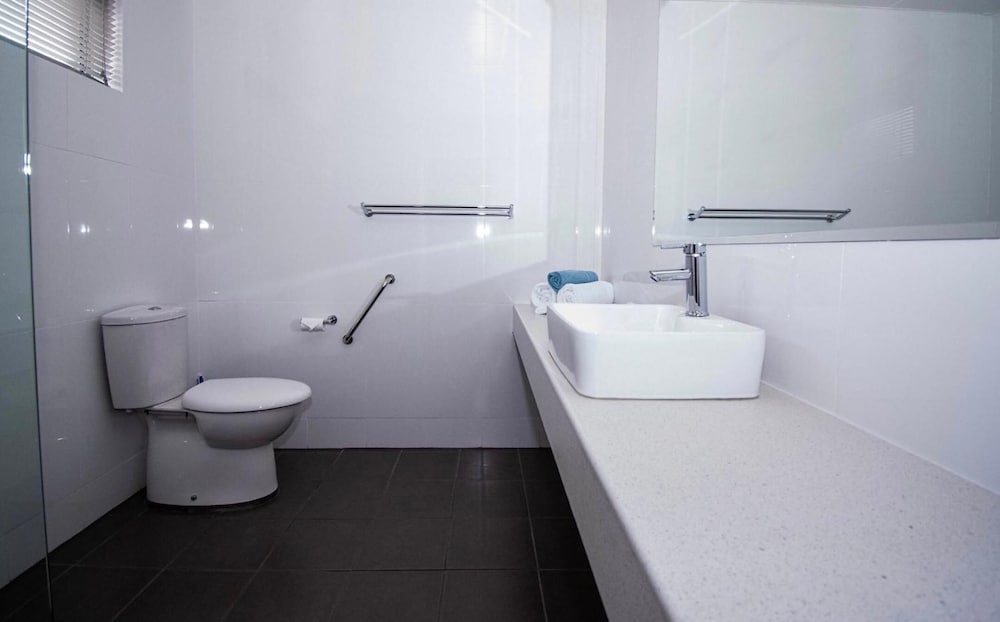 albury townhouse motel