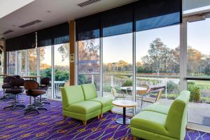 Thurgoona Country Club Resort,Lavington>>Albury,4 star