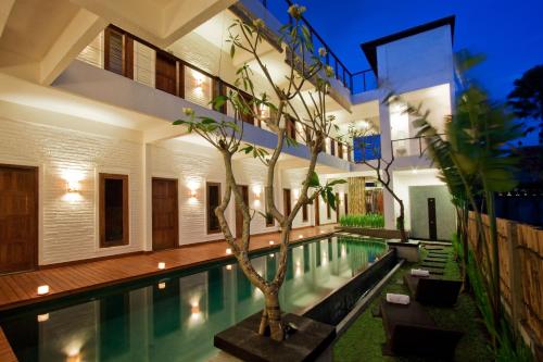 Echoland Bed & Breakfast,Jl. Pantai Batu Mejan - Echo B,3 star