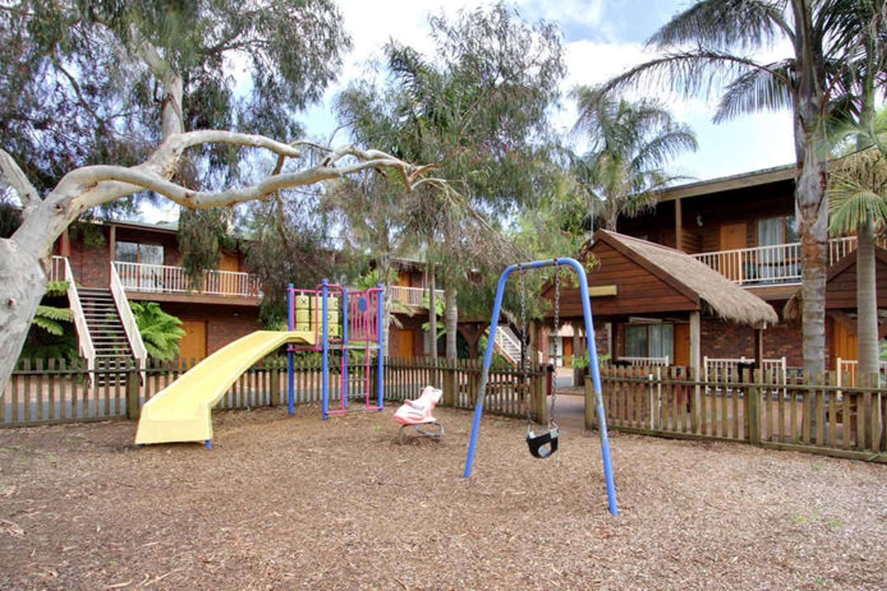kaloha holiday resort
