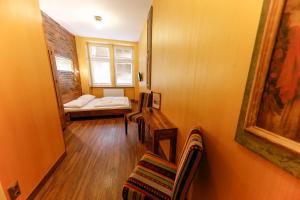 do step inn home hotel and hostel