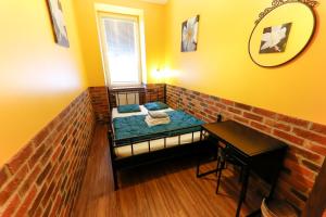 do step inn home hotel and hostel