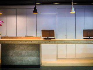 Ibis Porto Alegre Assis Brasil,Canoas>>Cachoeirinha,4 star