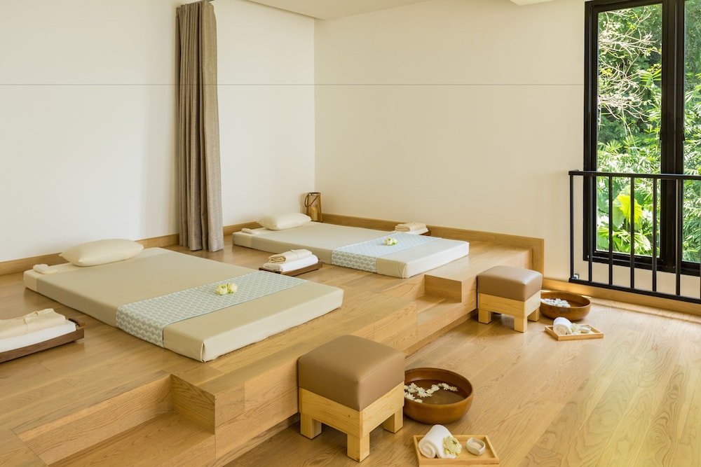 bandara beach resort phuket