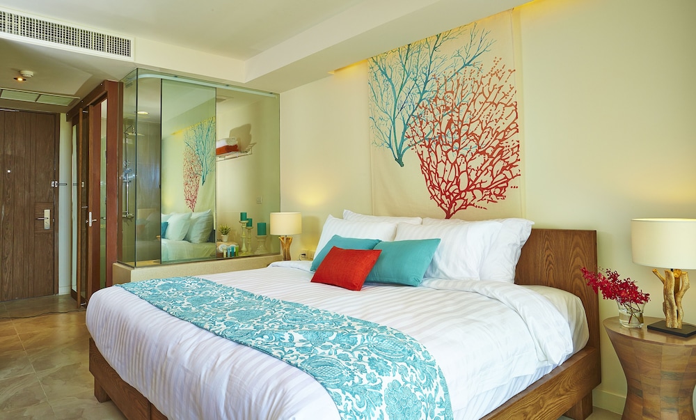 bandara beach resort phuket