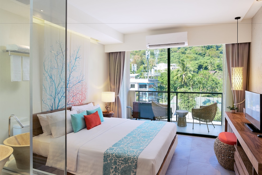 bandara beach resort phuket