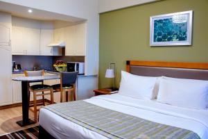 Savoy Park Hotel Apartments,Al Mankhool,3 star