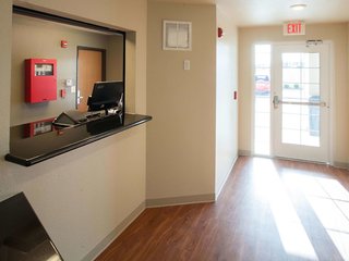 Extended Stay America Select Suites - Gulfport,Near Gulfport Premium Outlets,3 star