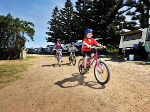 nrma port campbell holiday park