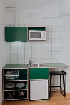hostal athenas
