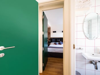 hostal athenas