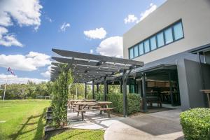 alpha hotel eastern creek