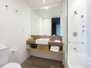 alpha hotel eastern creek