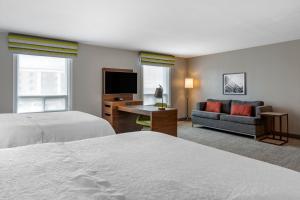 Hampton Inn & Suites By Hilton Edmonton/West,Edmonton>>Alberta,3 star