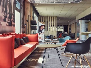 Ibis Toulon La Valette,La Garde>>La Farlede,3 star