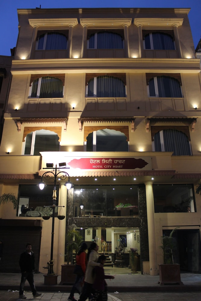 hotel city heart