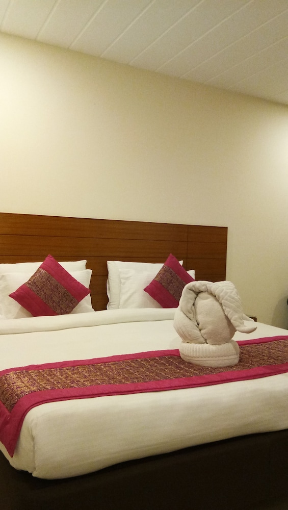 hotel city heart