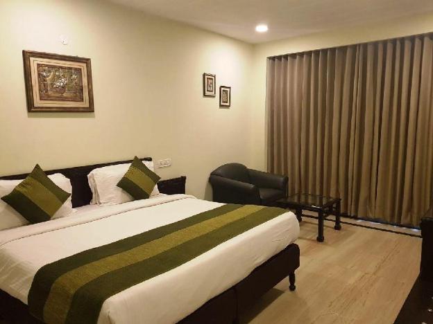 hotel city heart