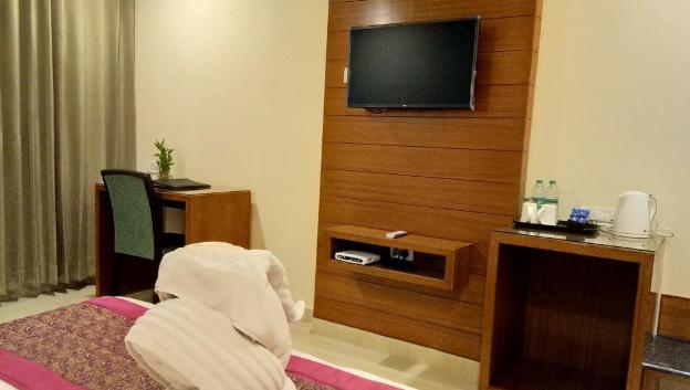 hotel city heart