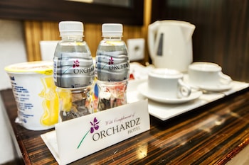 hotel orchardz jayakarta