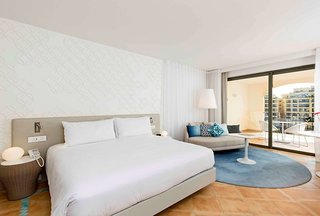 Hilton Malta,Paceville>>Malta,5 star