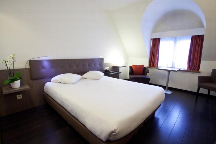 theater hotel
