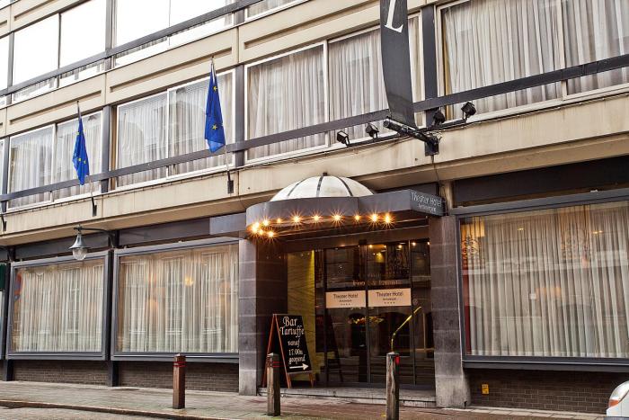 theater hotel