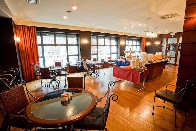 theater hotel
